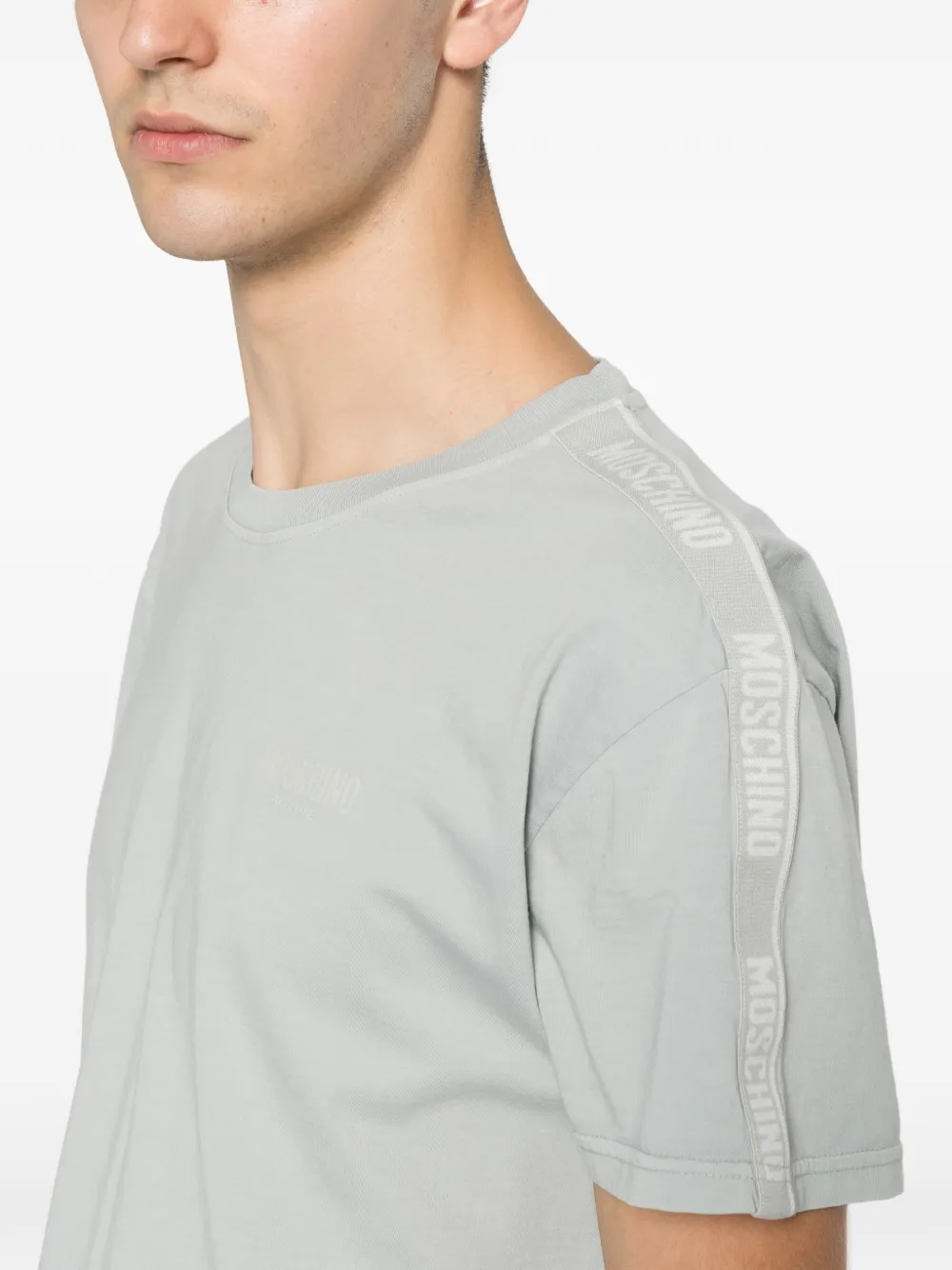 Moschino T-shirt met logodetail Blauw