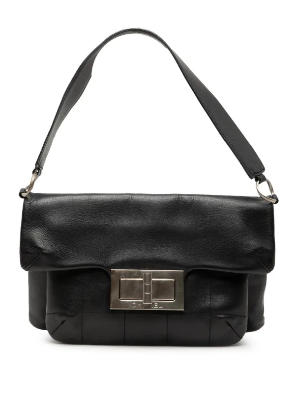 CHANEL ブラック レザー バッグ/ノベルティ 34851006_66014034_600.jpg