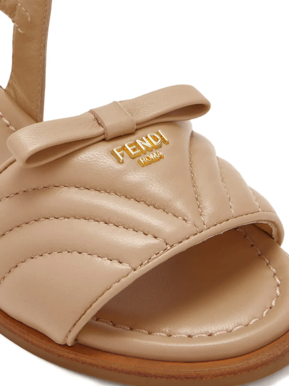 Fendi Kids Gewatteerde sandalen Bruin