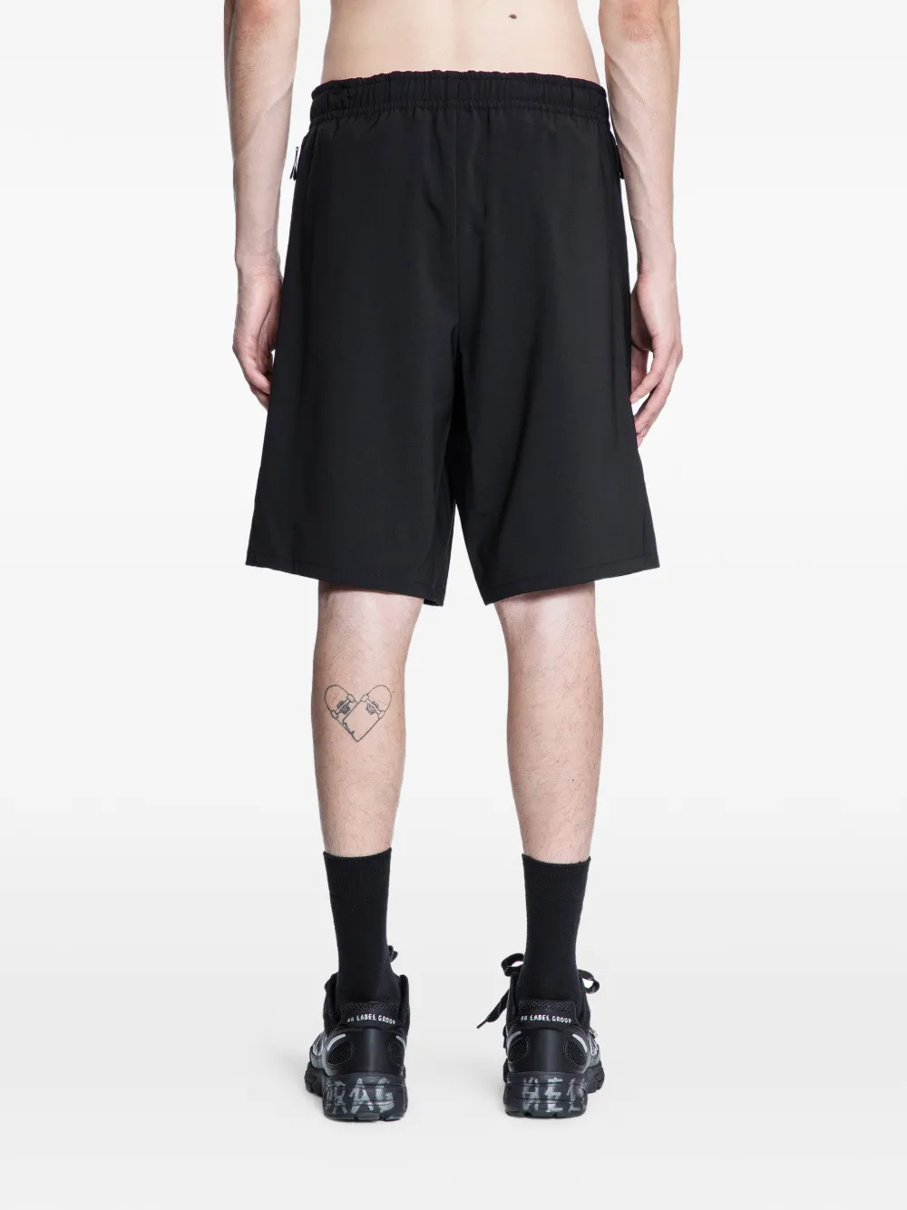 Moncler Shorts met elastische taille en zak Zwart