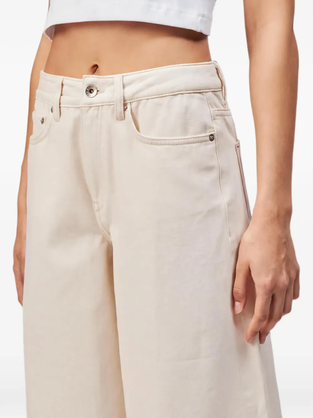 Drykorn None logo-patch denim shorts Beige