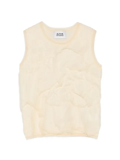 ALPHA STUDIO quilted top