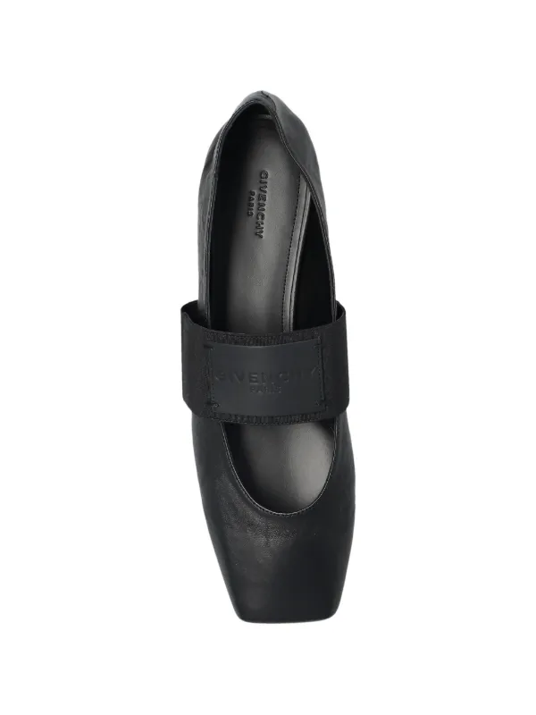 Givenchy トーナル エラスティックストラップ フラットシューズ 