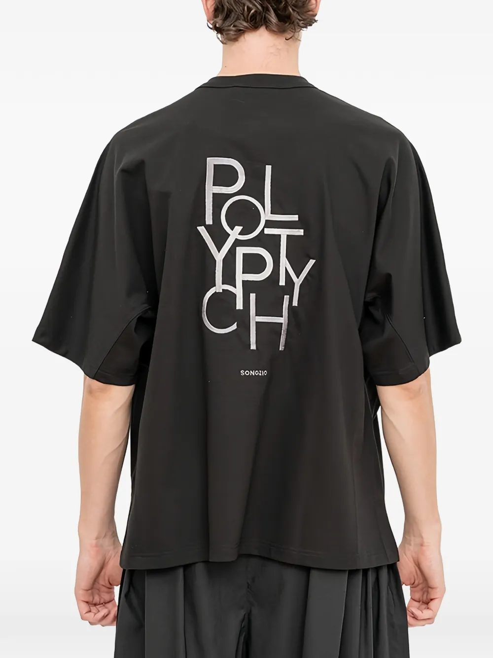 SONGZIO Gewelfd T-shirt Zwart