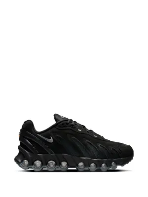 Nike Shox NZ スニーカー | ブラック | FARFETCH JP