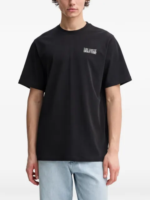 Les Deux playera con logo bordado