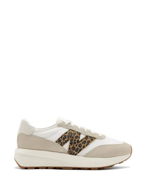 New Balance 370 sneakers