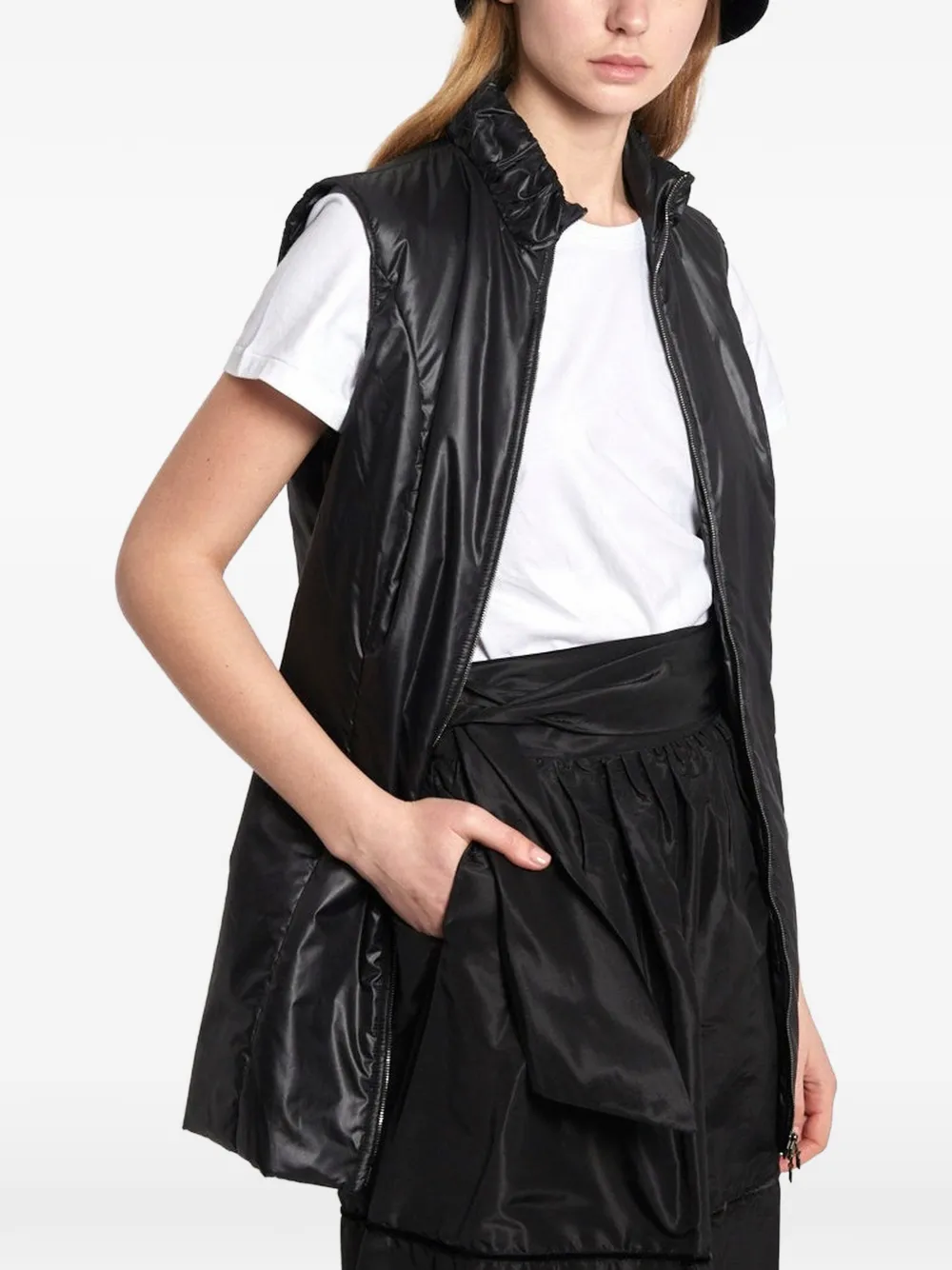 D.Exterior padded sleeveless coat - Nero