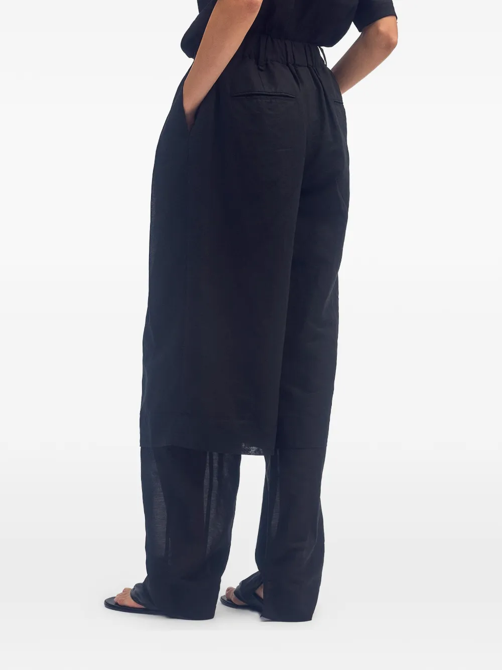  Issey Miyake Paper-esque Pleated Trousers - Black 