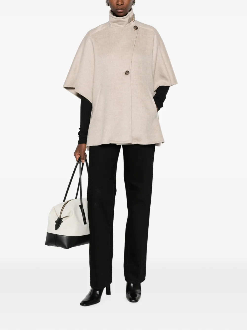 Max Mara Oversized kasjmier gedrapeerde cape Beige