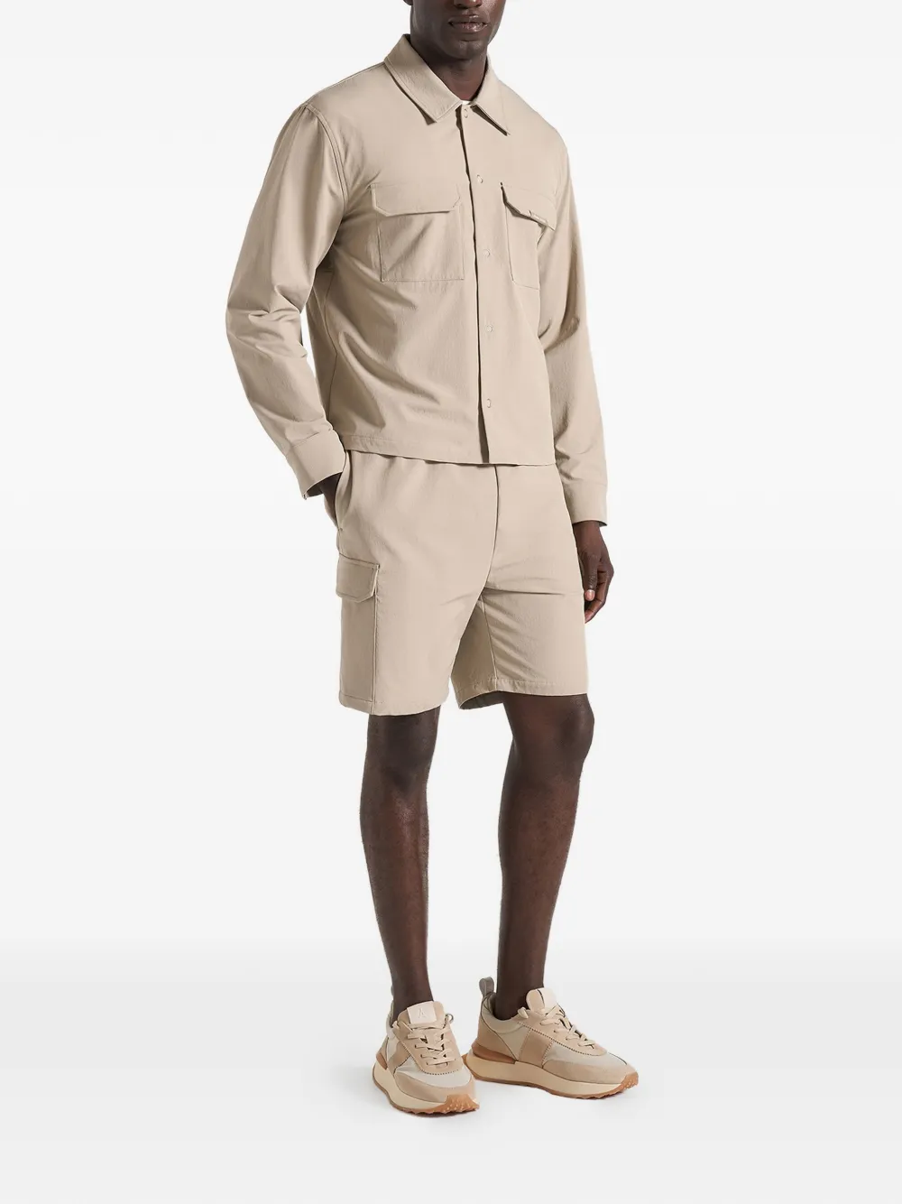 Manière De Voir Dimitri technische cargo shorts Beige