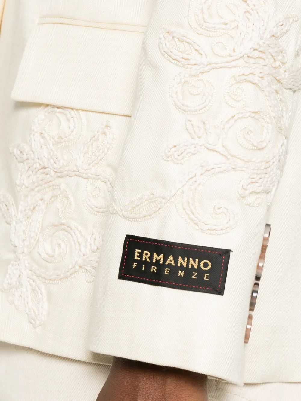 ERMANNO FIRENZE Blazer met borduurwerk en dubbele rij knopen Beige
