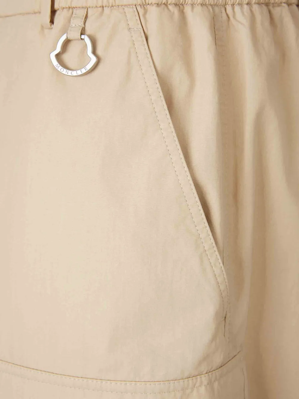 Moncler Cargo shorts Beige