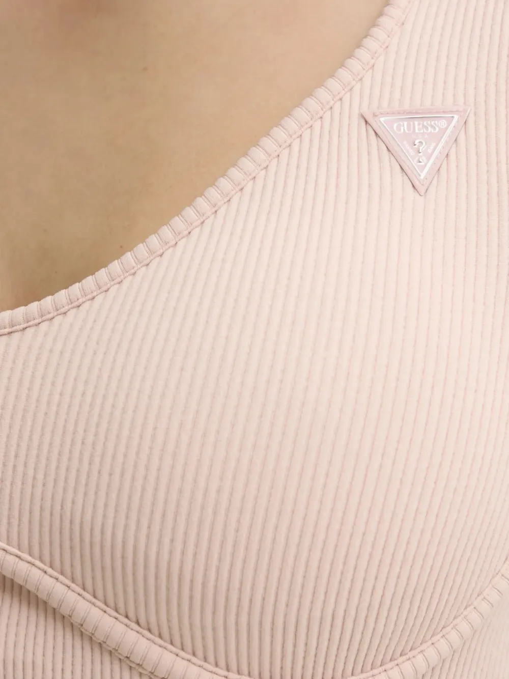 GUESS USA Geribbelde top met V-hals Roze