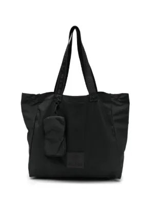 C.P. Company トップハンドル ショルダーバッグ | ブラック | FARFETCH JP