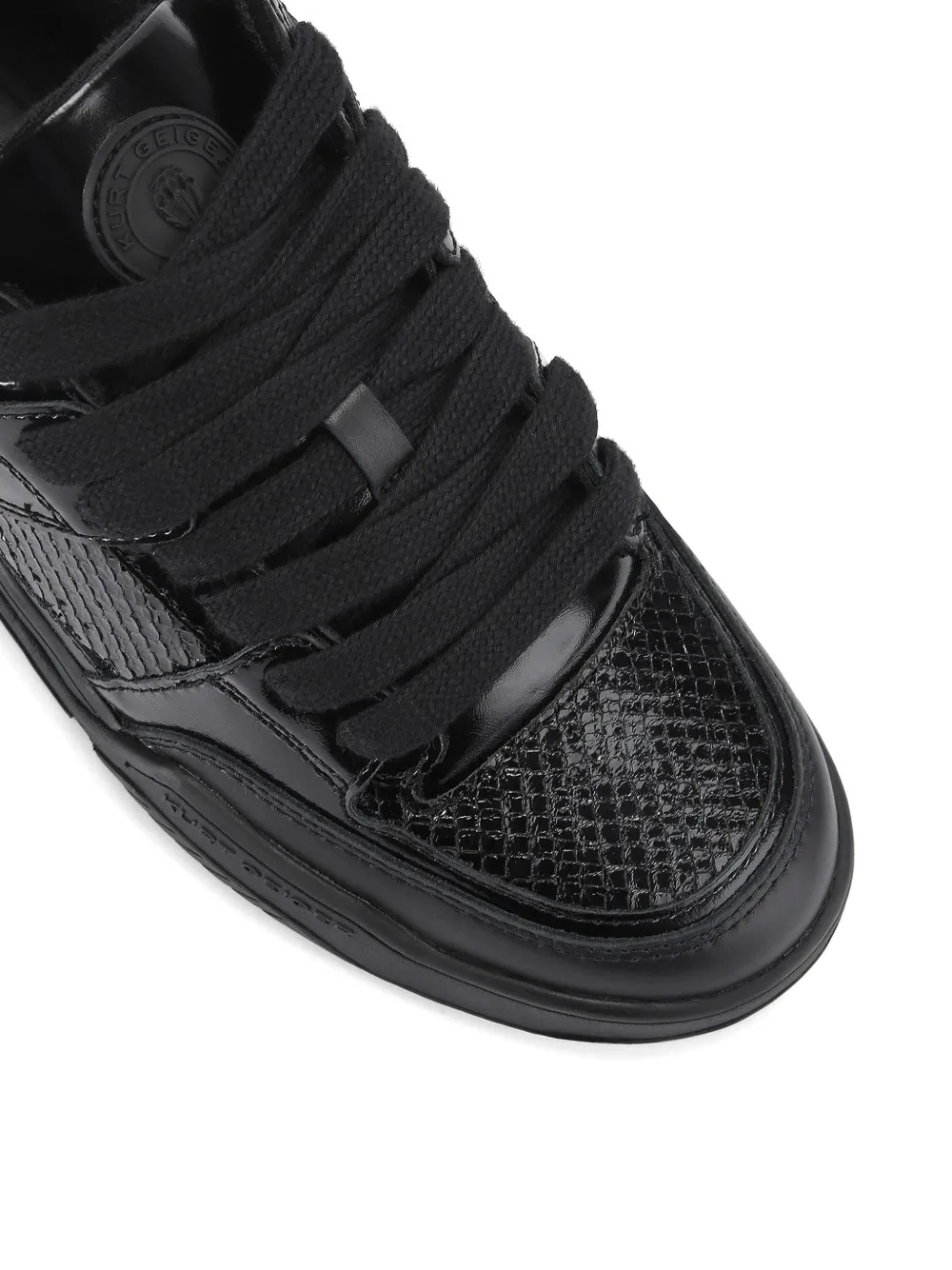 Kurt Geiger London Hatton sneakers met slangenleer-reliëf Zwart