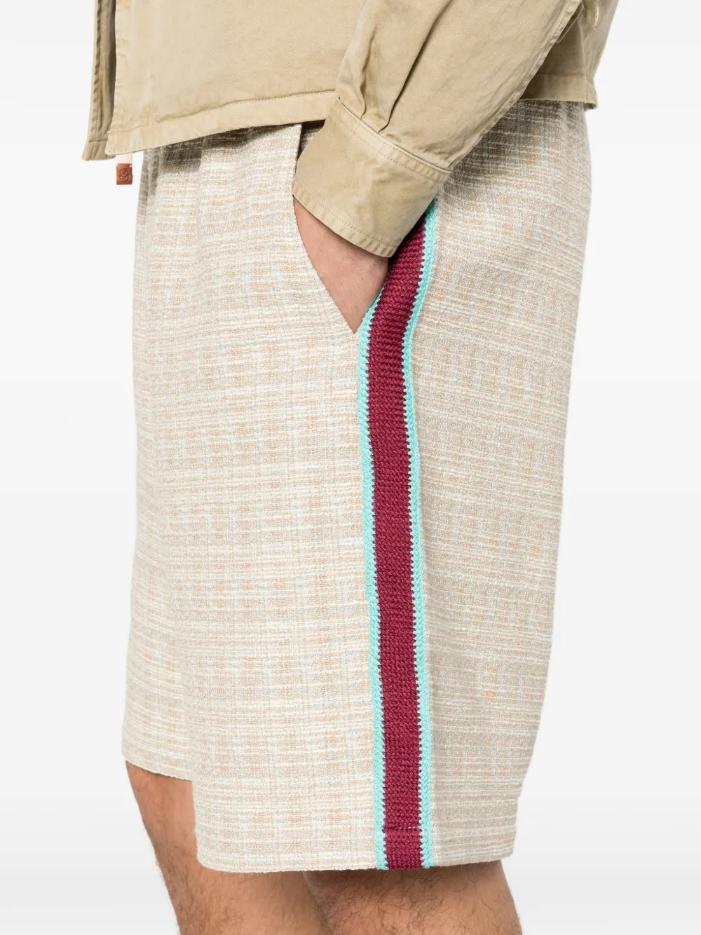 Drôle De Monsieur Shorts met zijstreep Beige