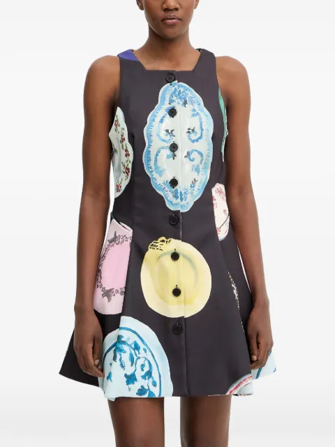 Stine Goya vestido corto con placa estampada y botones