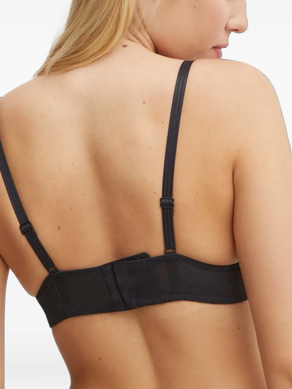 Chantelle floral-embroidered mesh-panelled bra Zwart