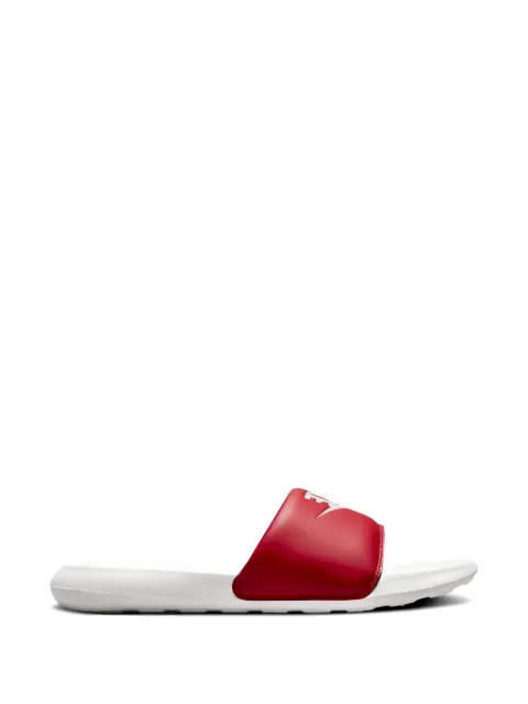 Nike Victori One slides