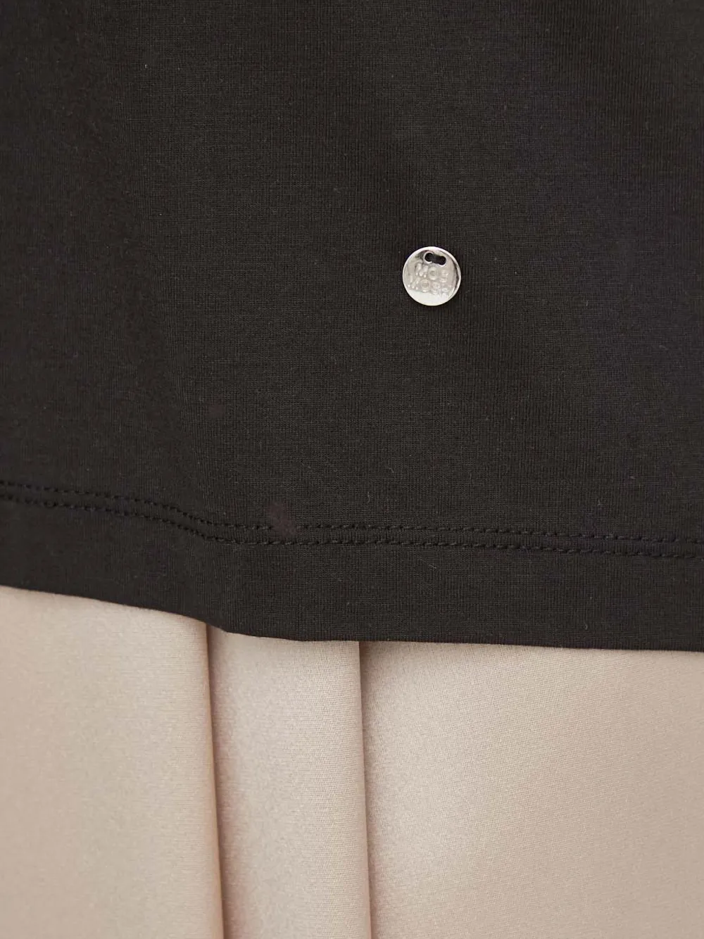 Mos Mosh T-shirt met V-hals Zwart