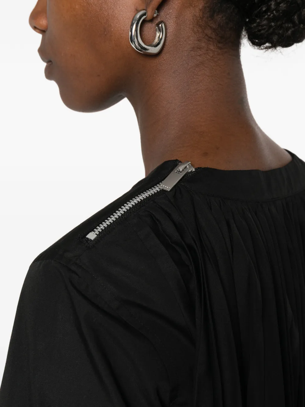 sacai Geplooide mini-jurk Zwart
