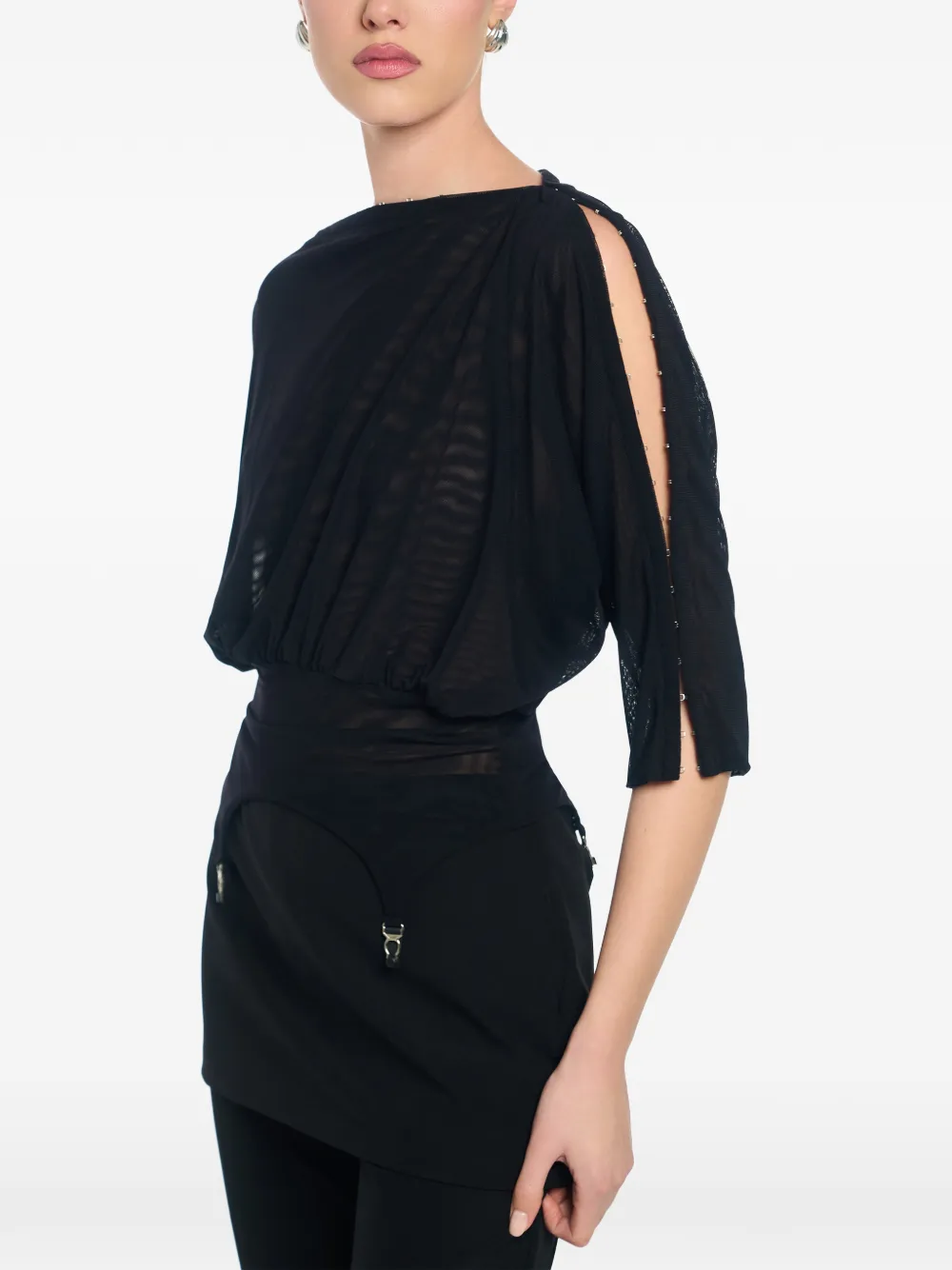 AXEL 113 Kendall off-shoulder top Zwart