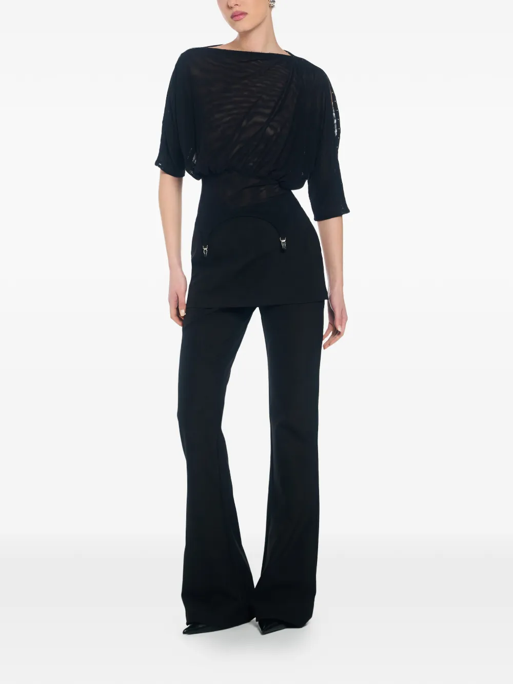 AXEL 113 Kendall off-shoulder top Zwart