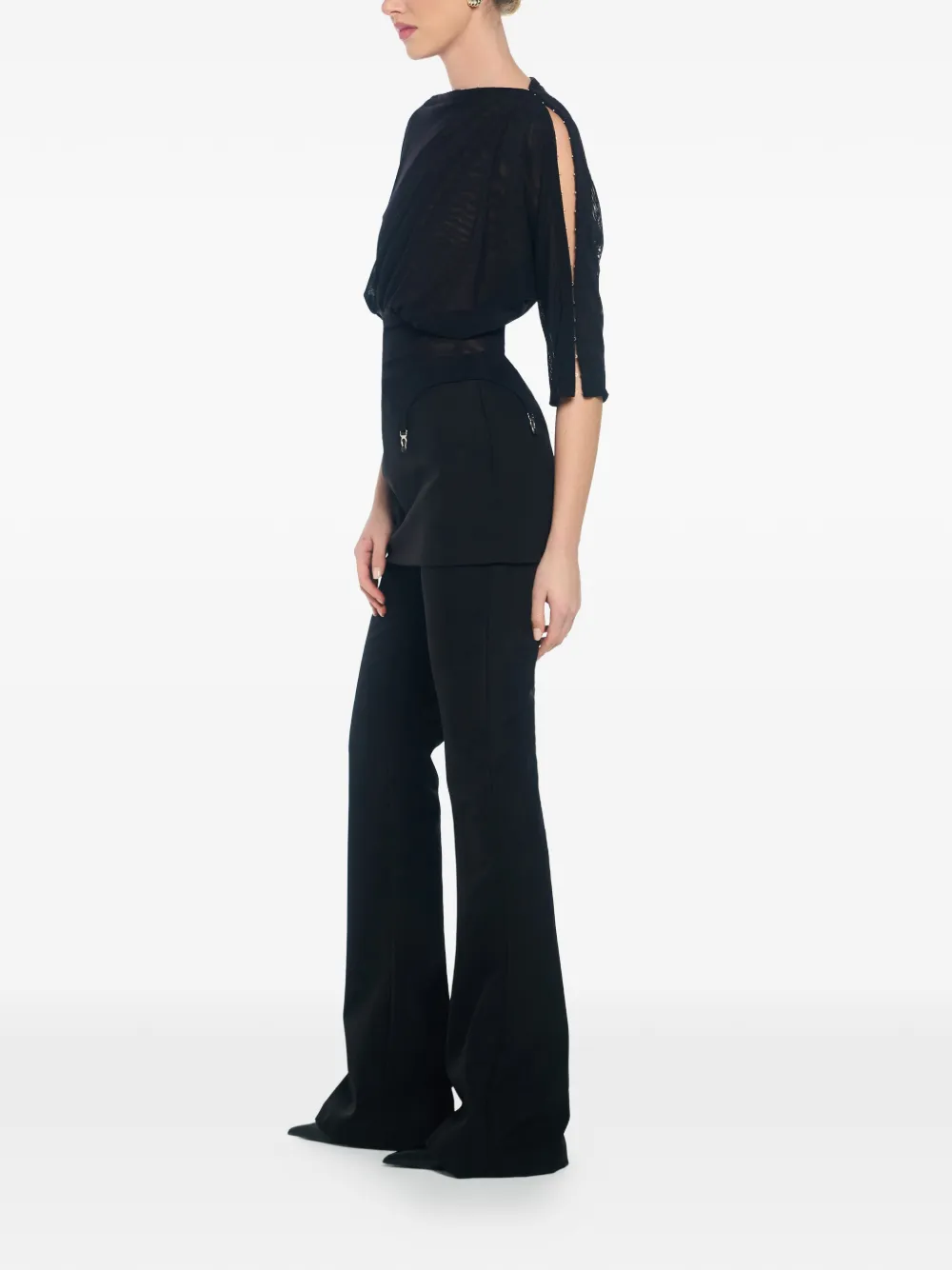AXEL 113 Kendall off-shoulder top Zwart