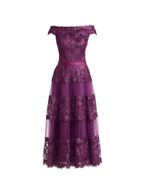 Page 2 | Tadashi Shoji for Women - Shop New Arrivals on FARFETCH