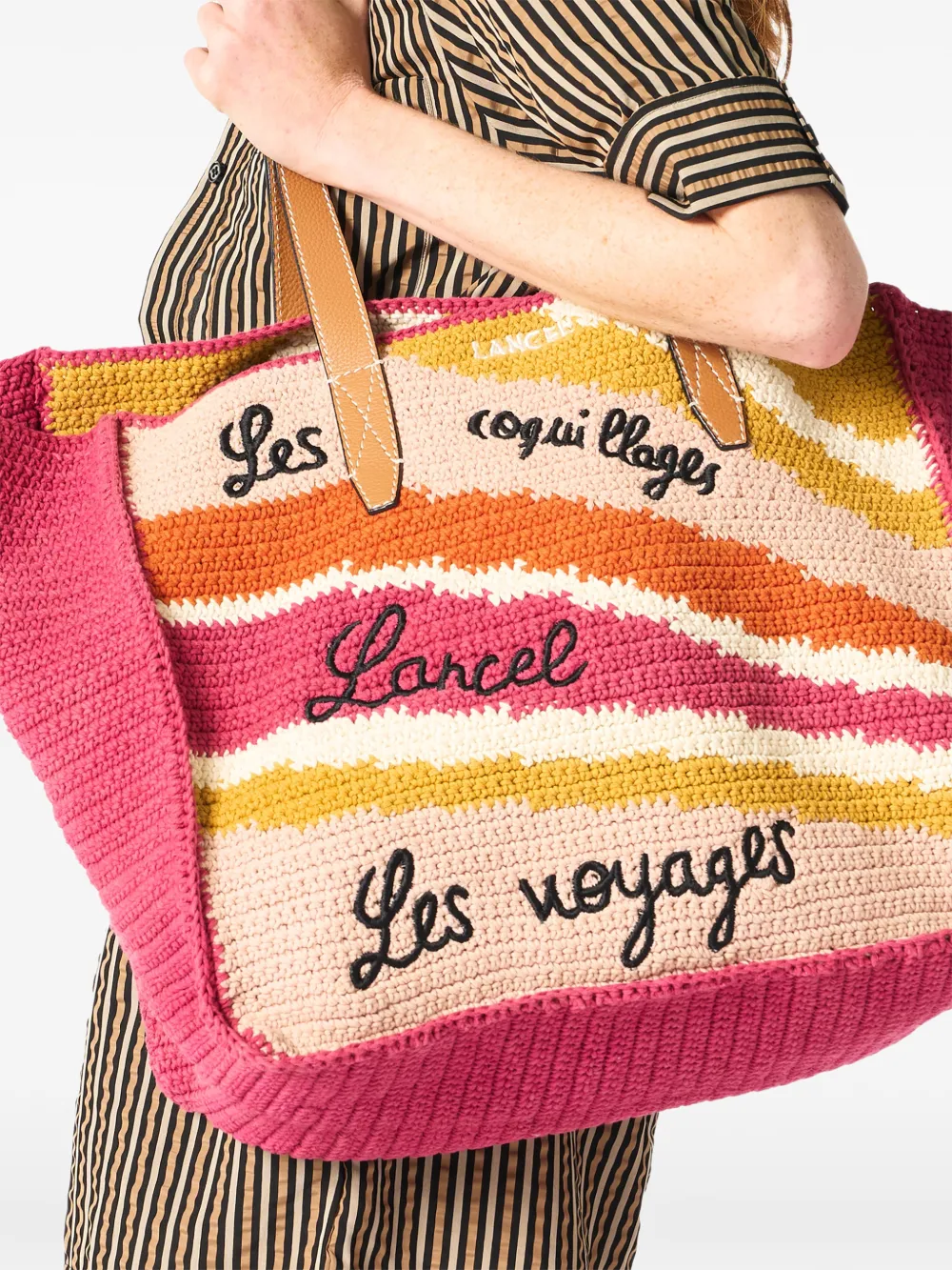 Lancel L shopper met geborduurd logo Roze