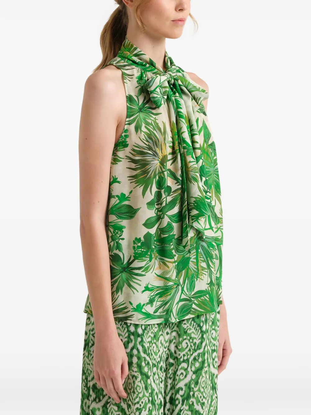 MALIPARMI Botanical Jungle haltertop Groen