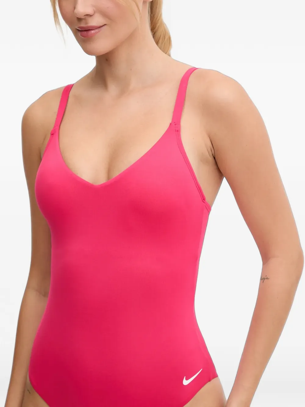 Nike Swoosh-logo swimsuit Roze