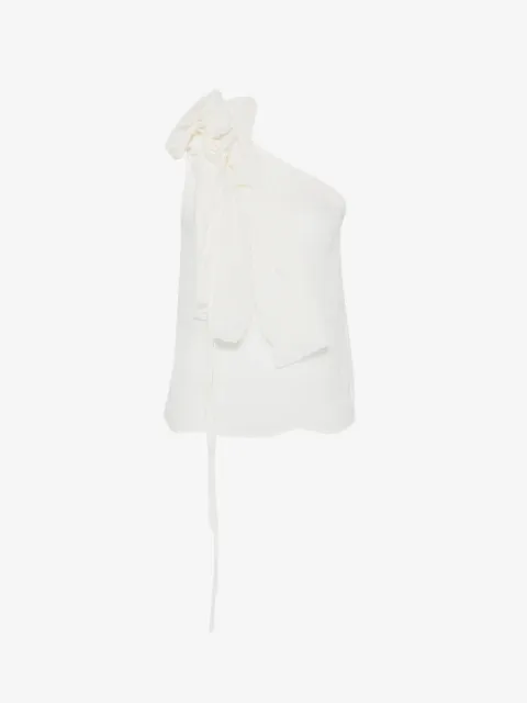Su ruffled blouse