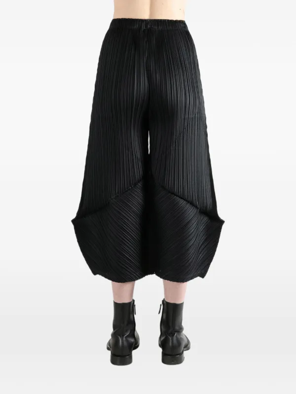 Pleats Please Issey Miyake Pleated Trousers | Black | FARFETCH