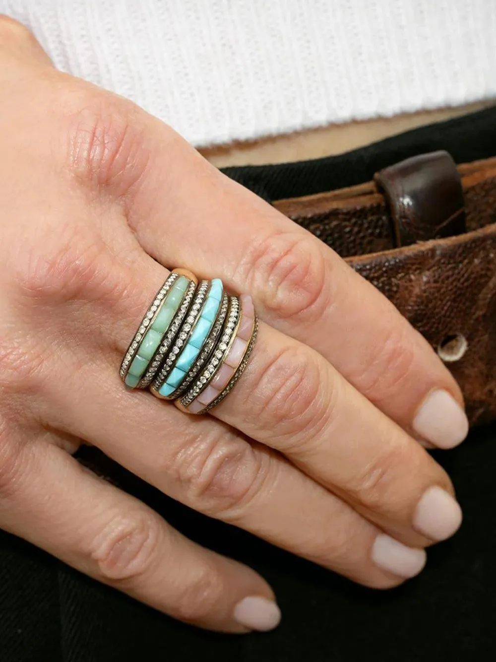 Jenna Blake 18kt Yellow Gold Pyramid Turquoise Ring 