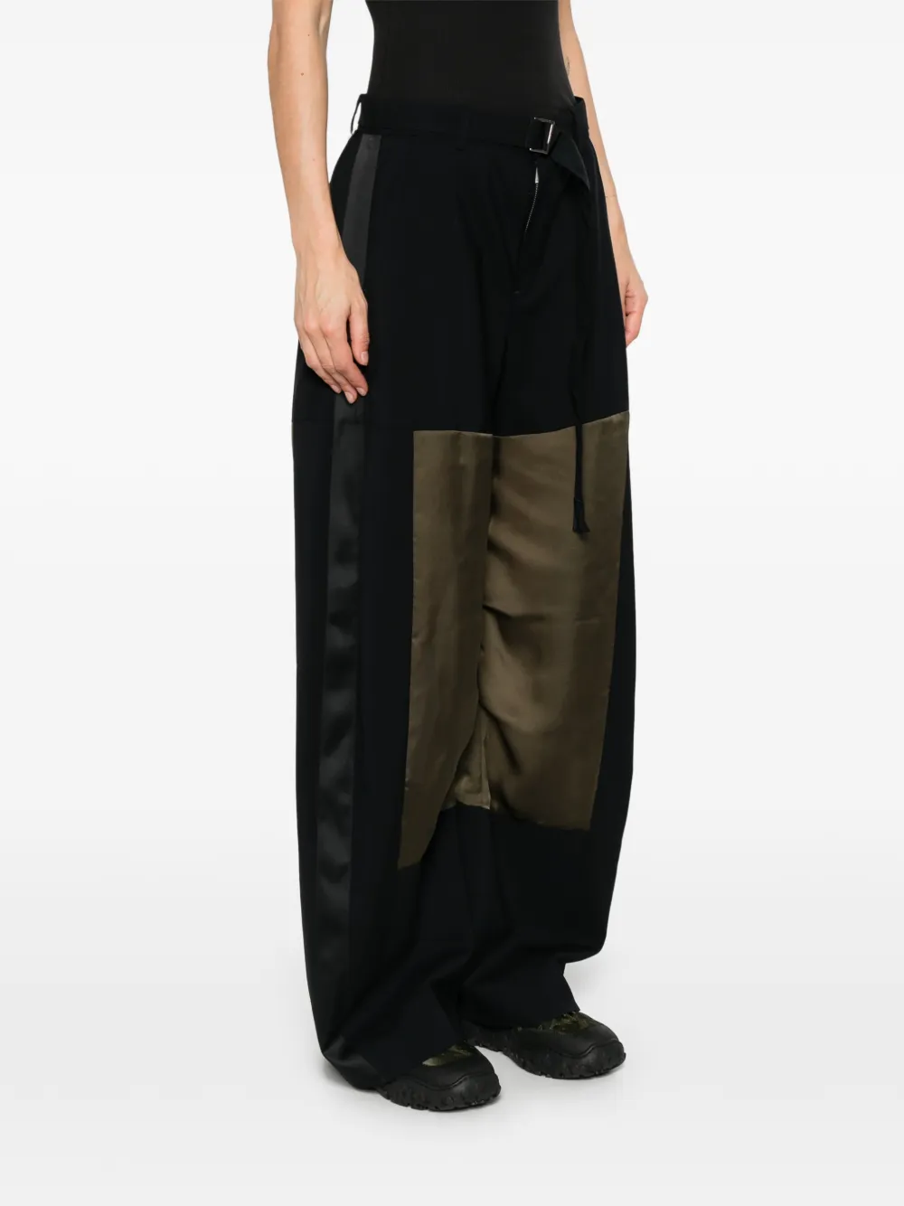 sacai Broek met vlakken Zwart