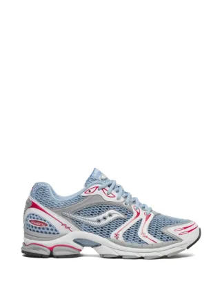 Saucony