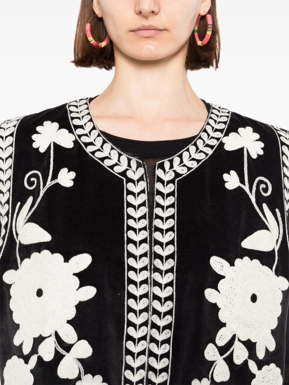 BLAKLACE Blouse met geborduurde bloemen Zwart