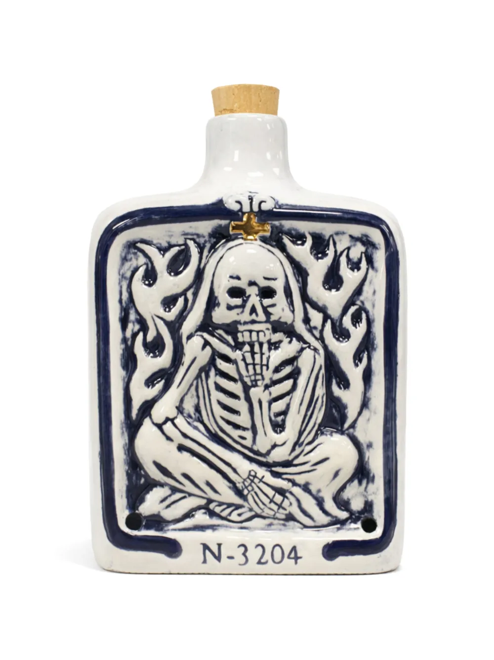 Neighborhood skull-motif incense chamber - Toni neutri