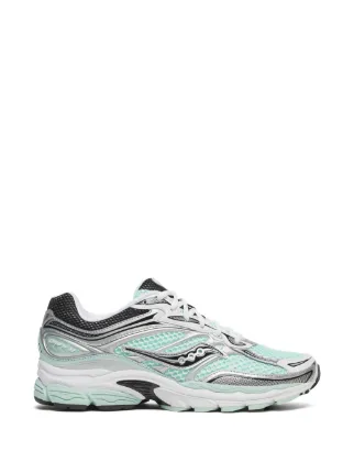 Saucony
