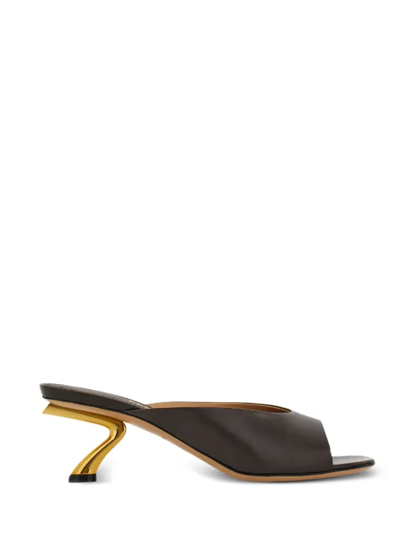 Ferragamo ブラック オープントゥ ミュール 34921284_66243688_600.jpg