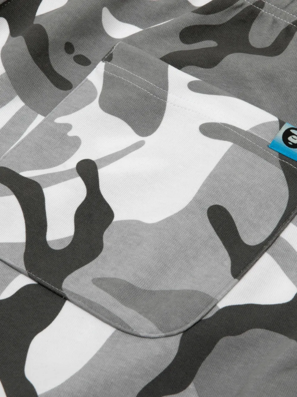 AAPE BY *A BATHING APE Shorts met camouflageprint Grijs