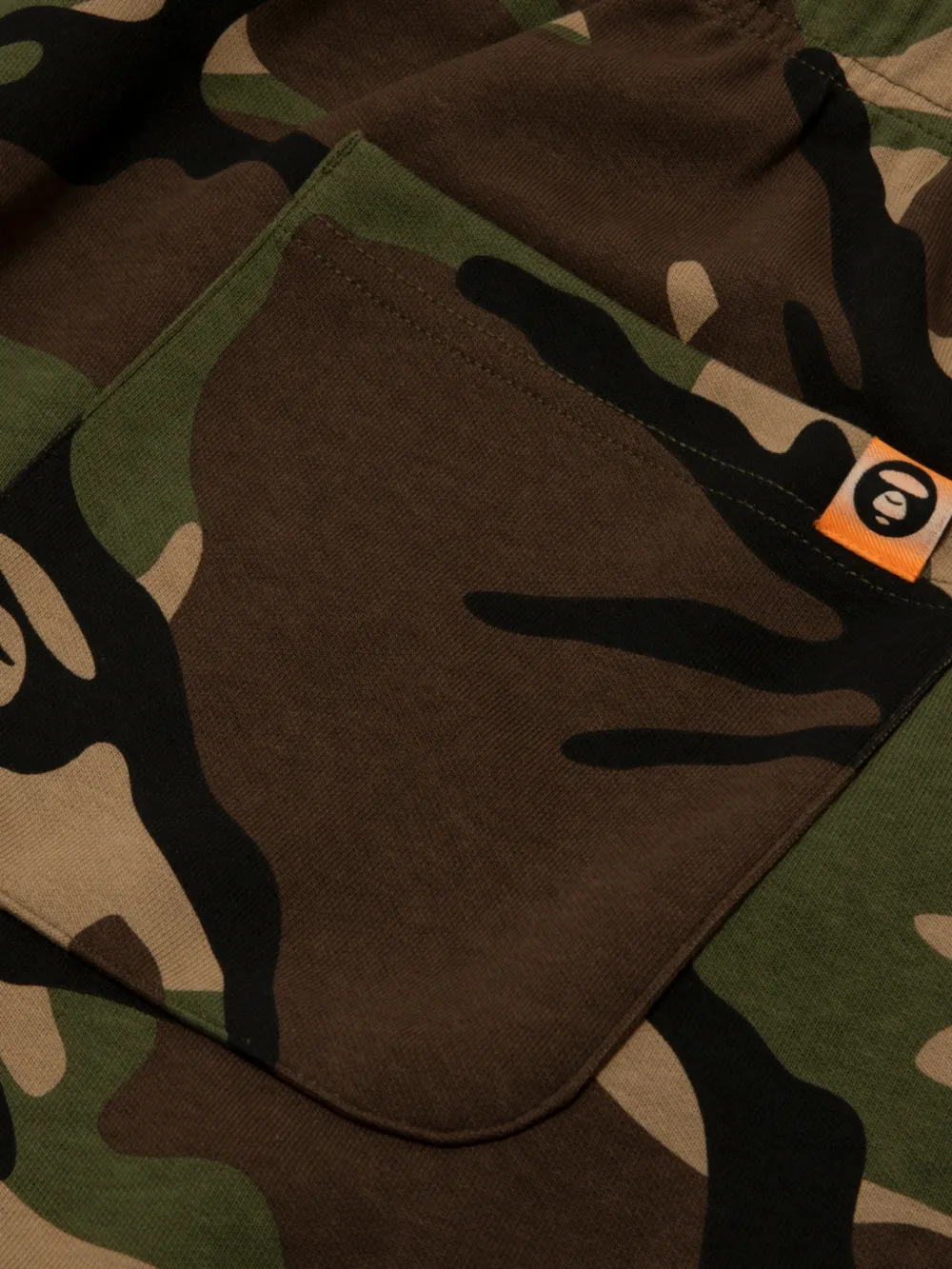 AAPE BY *A BATHING APE Shorts met camouflageprint Beige