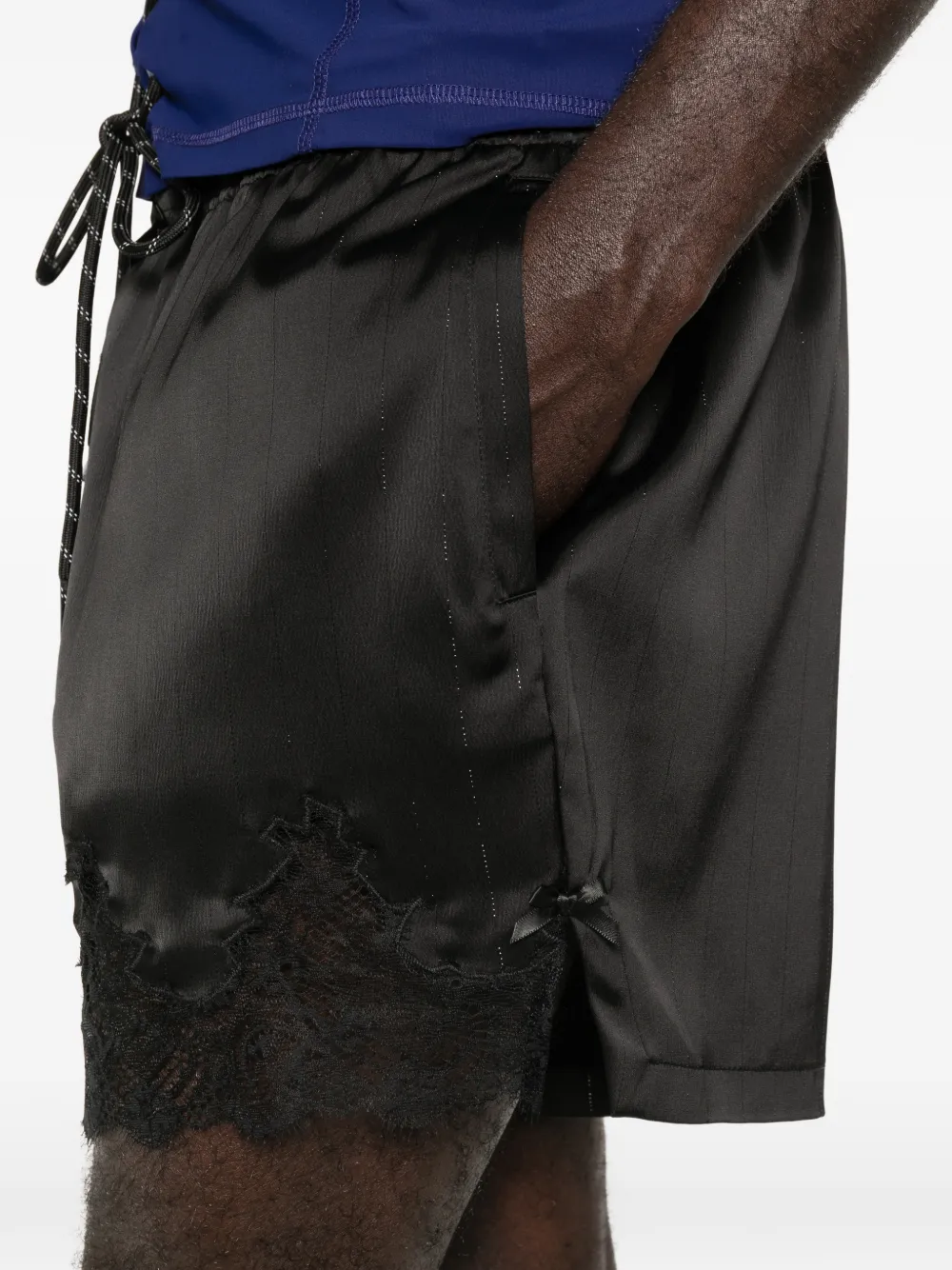 Martine Rose Shorts met afwerking van kant Zwart