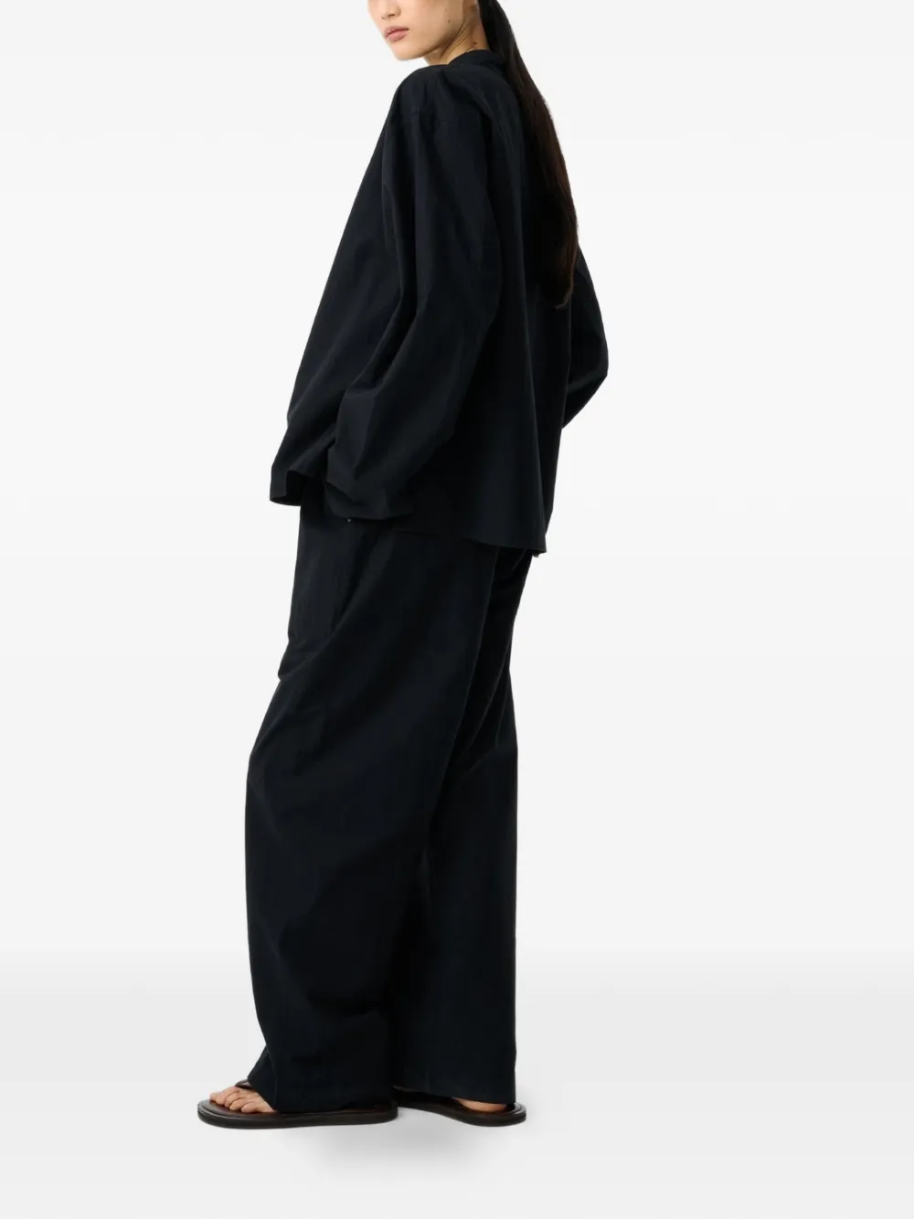 Studio Nicholson Vega blouse met vier knopen en opstaande kraag Zwart