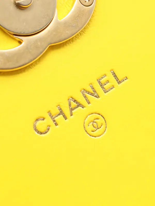 CHANEL Pre-Owned 2022 チェーンウォレット | イエロー | FARFETCH JP