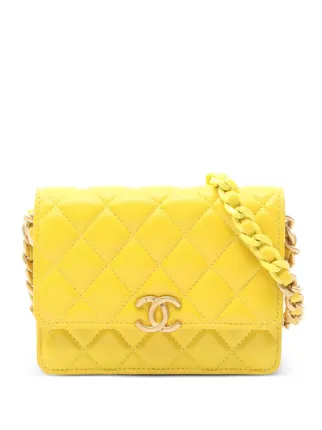 CHANEL Pre-Owned 2022 チェーンウォレット | イエロー | FARFETCH JP