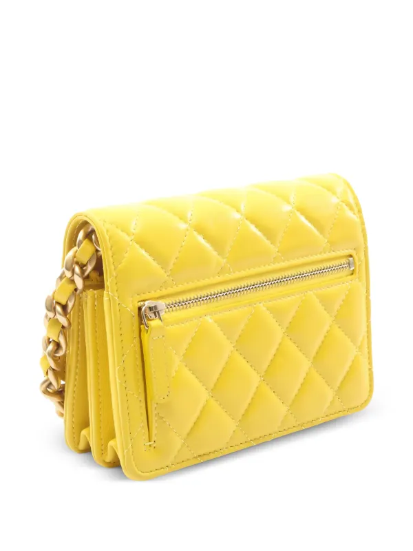 CHANEL Pre-Owned 2022 チェーンウォレット | イエロー | FARFETCH JP