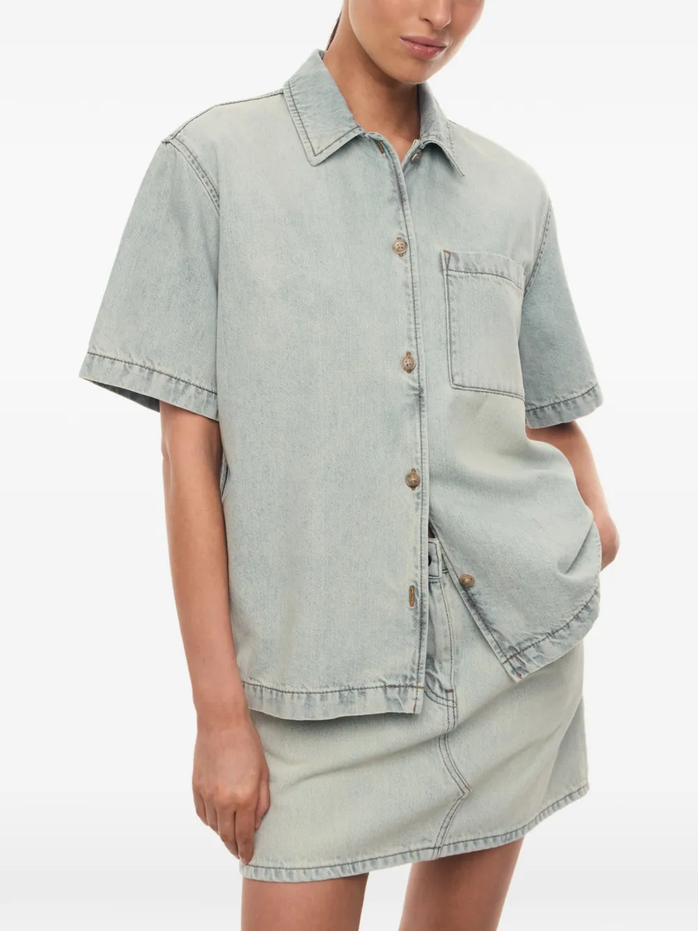 12 STOREEZ Bowling denim blouse Blauw